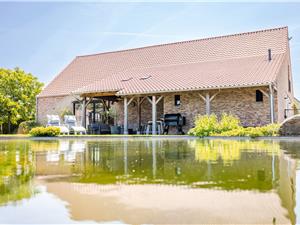 Houten bijgebouwen