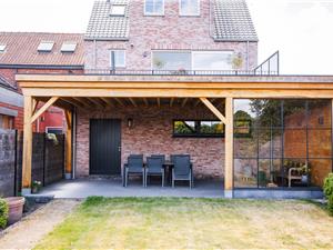 Houten bijgebouwen