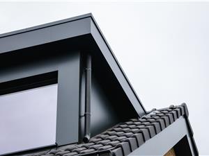 Dakkapel en aanbouw