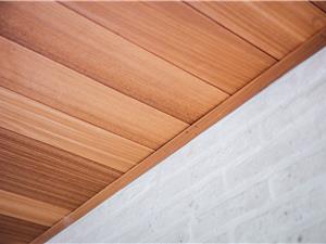 Houten bijgebouwen